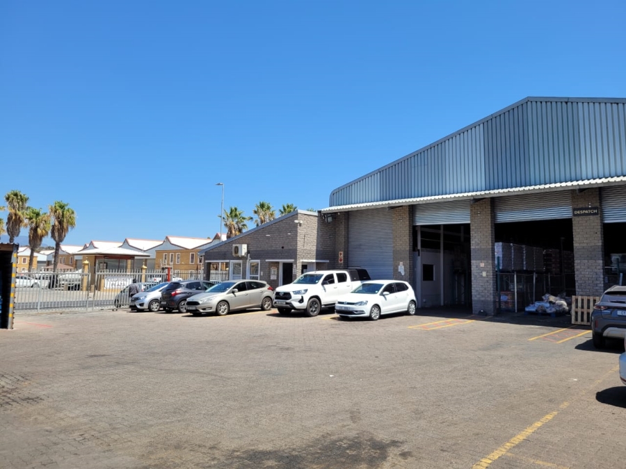 To Let commercial Property for Rent in Killarney Gardens Western Cape
